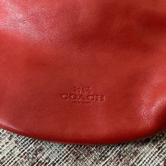 Vintage Coach Shoulder Bag - Picture 6 of 8